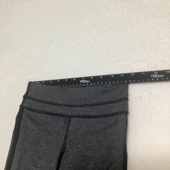 Lululemon Run Pace Tight Wee Stripe Black Heathered Gray Size 2 - Picture 10 of 12